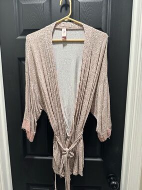 Secret Treasures Blush Pink Leopard-Print Satin Robe with Tie